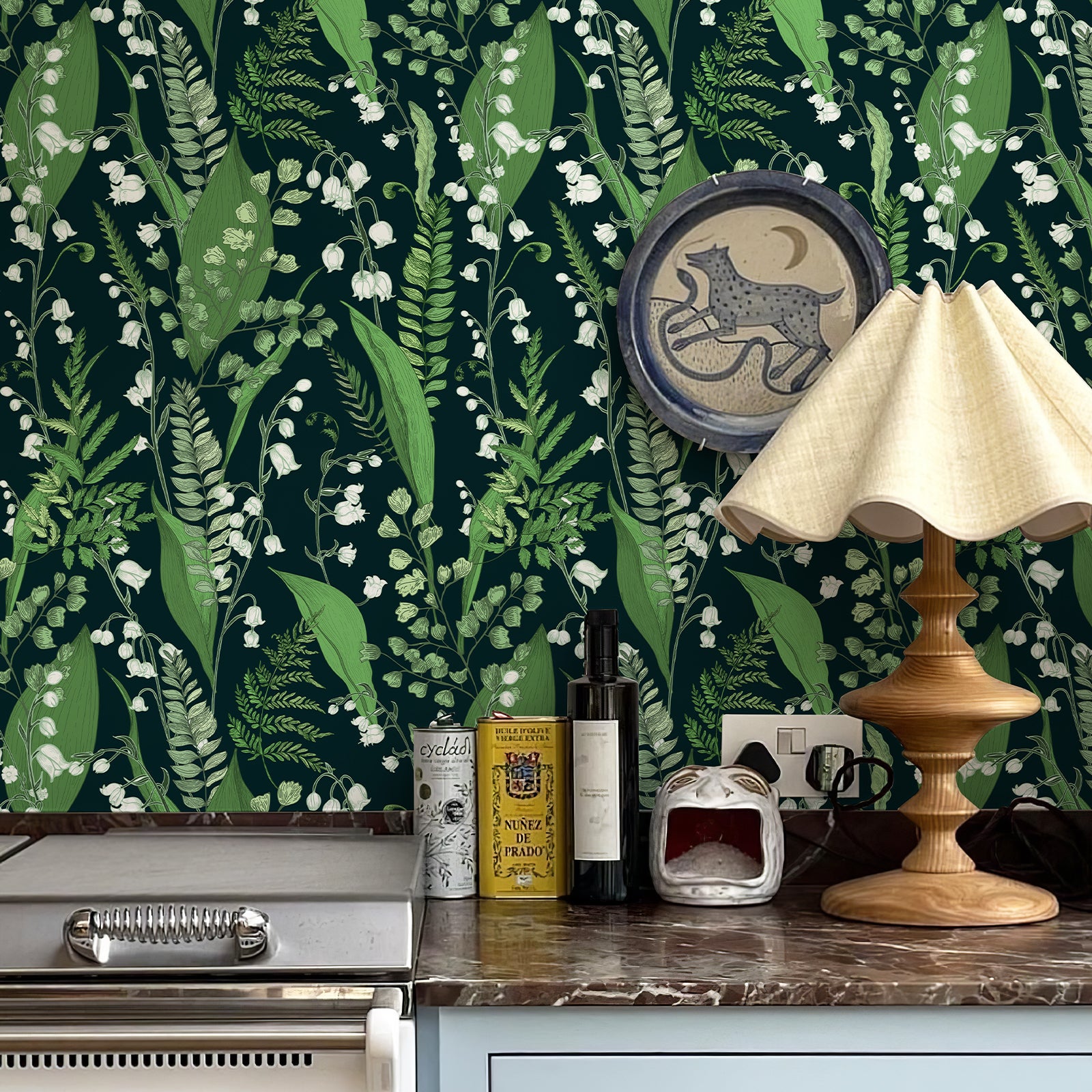 Vintage Floral Wallpaper Peel and Stick Wallpaper Green Leaf Lily of The Valley Botanical Wallpaper Self Adhesive Removable for Renter Friendly 480" X 17.3"